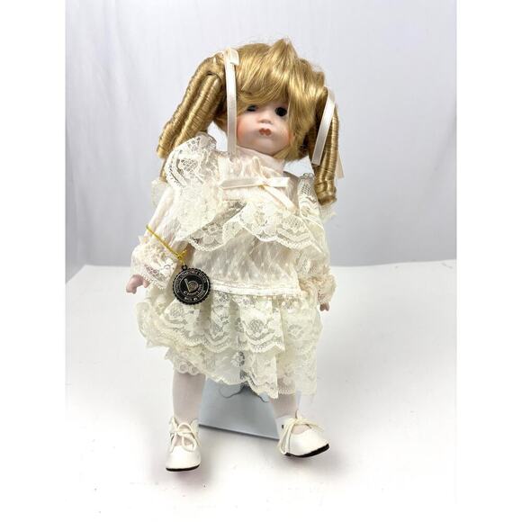 VTG Brinns Collectible Edition Doll “Heidi” Porcelain Doll with Stand - Picture 1 of 13